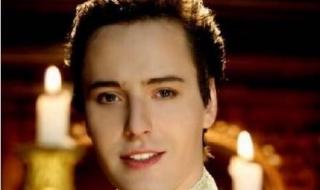 俄罗斯海豚音的那首歌叫什么名字啊 维塔斯海豚音歌词